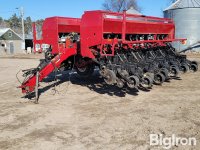caseih5500soybeanspecial30graindrill_a6659e0032bd4499926b0f2a51c86043.jpg